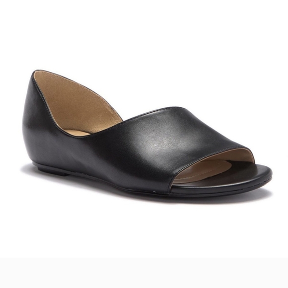 Naturalizer Lucie Black Leather D'orsay Flat - Picture 2 of 7